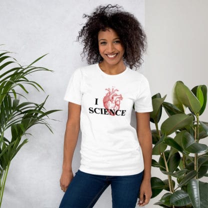 I heart Science t-shirt model